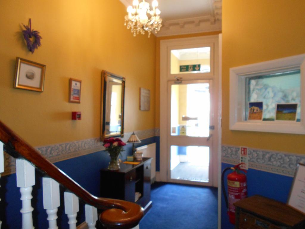 Cranborne Guest Accommodation Exclusively For Adults Torquay Exterior foto